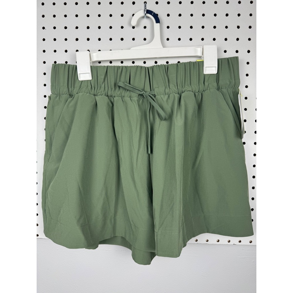 All in Motion Womens Wide Leg Shorts Green High Rise Athletic Hiking Size L NWT